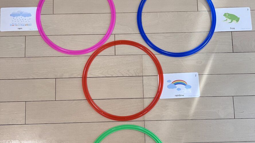 【M510】 Rainy Day Hopscotch